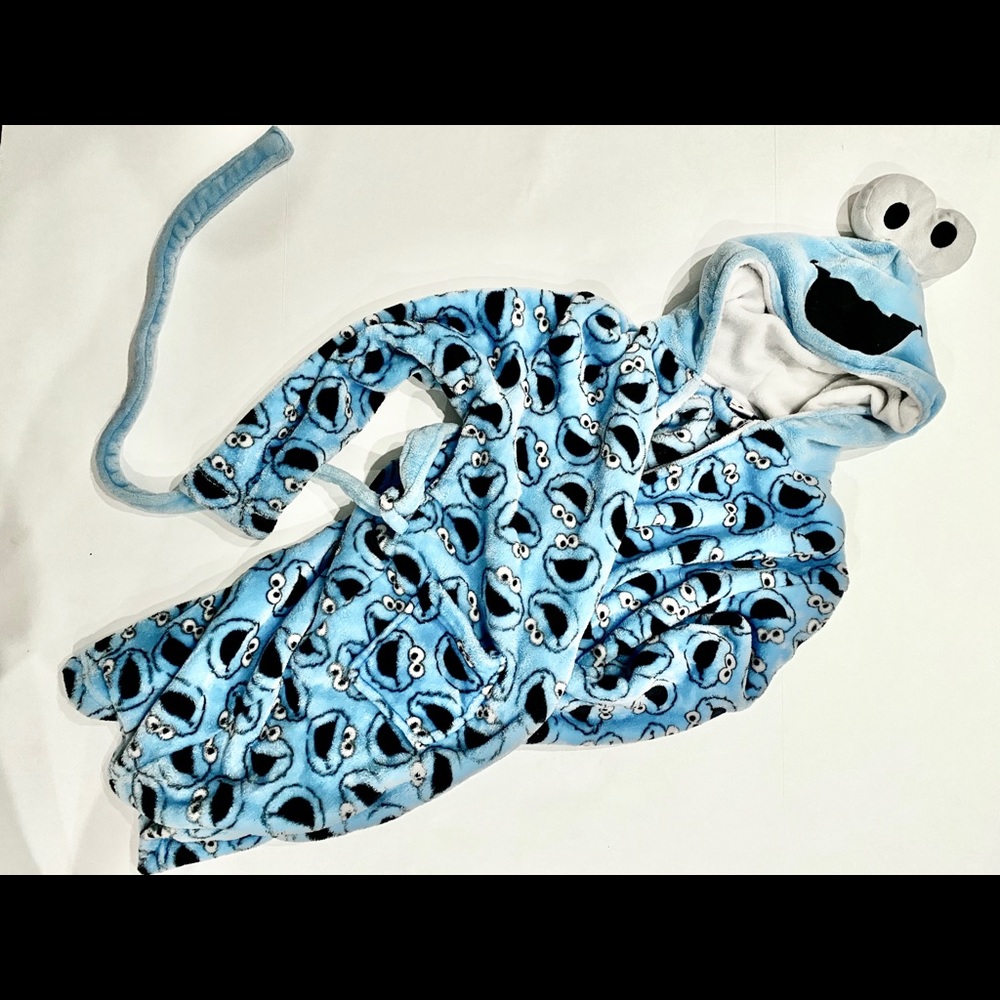 Cookie Monster robe